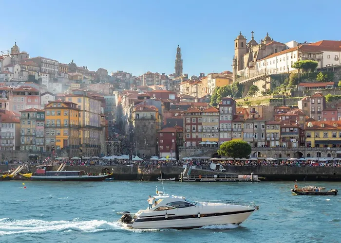 250 @ Arts District * Porto