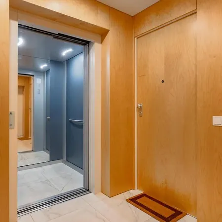 Studio 250 @ Arts District Porto Apartament *