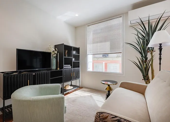 250 @ Arts District *